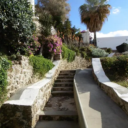 Turisstiko La Roca Chica 4 * 토레몰리노스