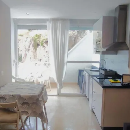 아파트 Turisstiko La Roca Chica 4 *